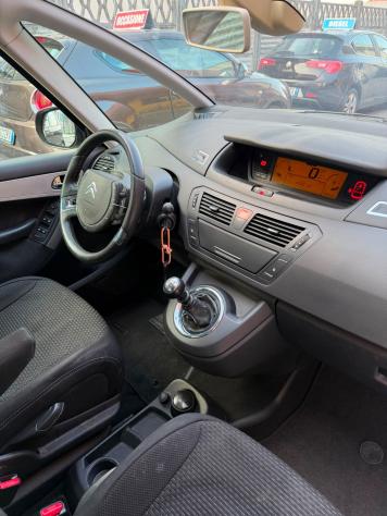 Citroen C4 Picasso 1.6 HDi 110 FAP Exclusive - Foto 6