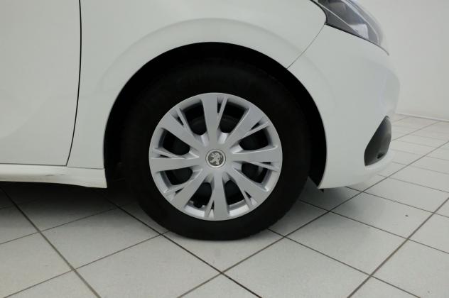 Peugeot 208 BlueHDi 75 S&S 5 porte Active - Foto 9