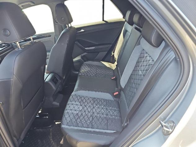 Volkswagen T-Roc T-Roc 1.5 tsi R-Line 150 CV - Foto 10