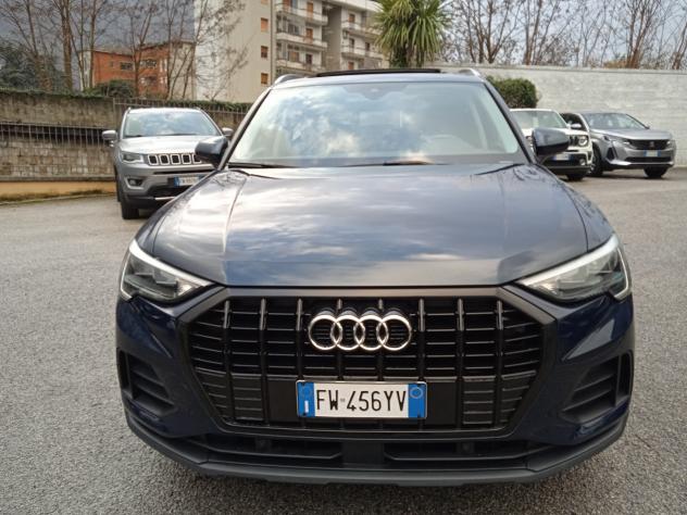 Audi Q3 2.0 TDI 150 CV S tronic Sport tetto apribile - Foto 2