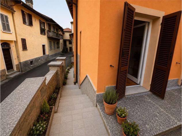 V001012 - AGRA vendiamo CASA INDIPENDENTE di charme nel borgo storico - Foto 7