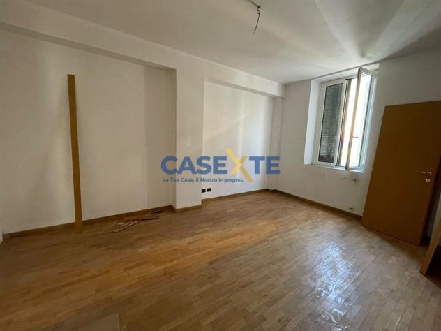 Robbiate – Elegante appartamento in palazzina completamente ristrutturata - Foto 8