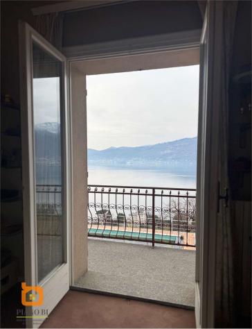 V000560 - VILLA CON VISTA LAGO PANORAMICA E AMPIO PARCO - Foto 16