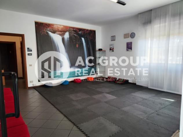 Negozio a Saronno - Rif. neg.saronno.ca