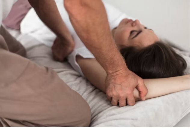 Osteopata pranoterapeuta qualificato Tel:09123859