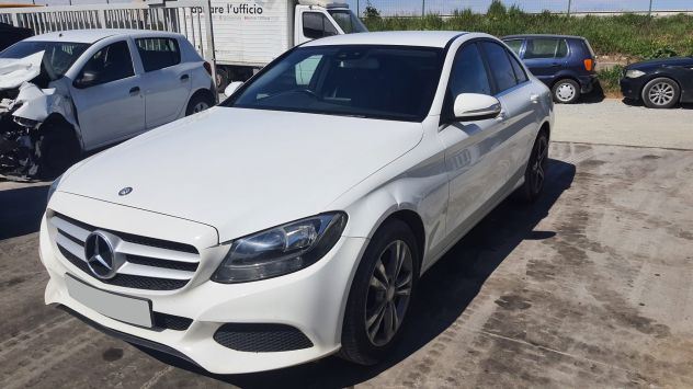 Mercedes Classe C 220 Auto disponibile in smontaggio per ricambi - Foto 2