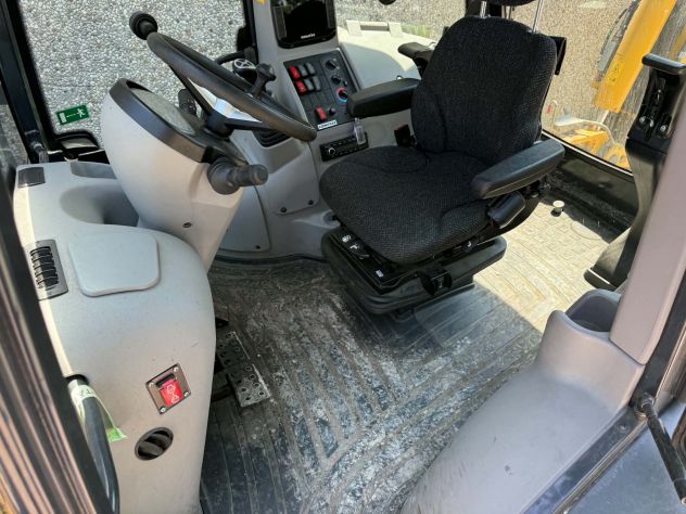 TERNA KOMATSU WB 97 R-8 - Foto 8