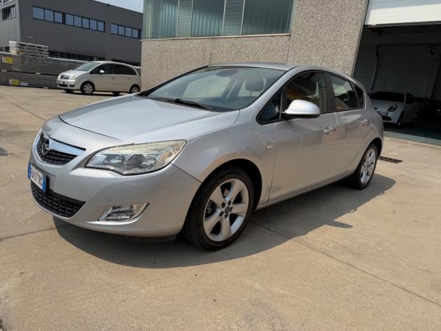 Opel Astra 1.4 Turbo 140CV 5 porte Elective - Foto 2