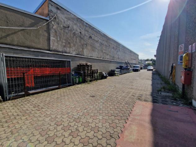 Immobile di 1250 m² con più di 5 locali in vendita a Baranzate - Foto 13
