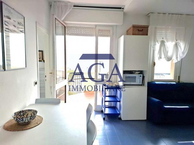 APPARTAMENTO di 3 vani e di 45 mq (JESOLO) rif. AR55_27 - Foto 10