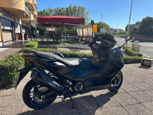 YAMAHA T-Max 560 TUTTO INCLUSO ANCHE PASSAGGIO! MINI RATE rif. 24170596 - Foto 7