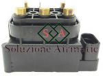 Audi A6 gruppo valvole compressore sospensioni 4F0616013