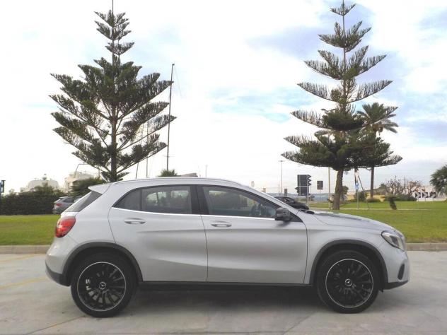 Mercedes-benz GLA 200 d Business - Foto 4