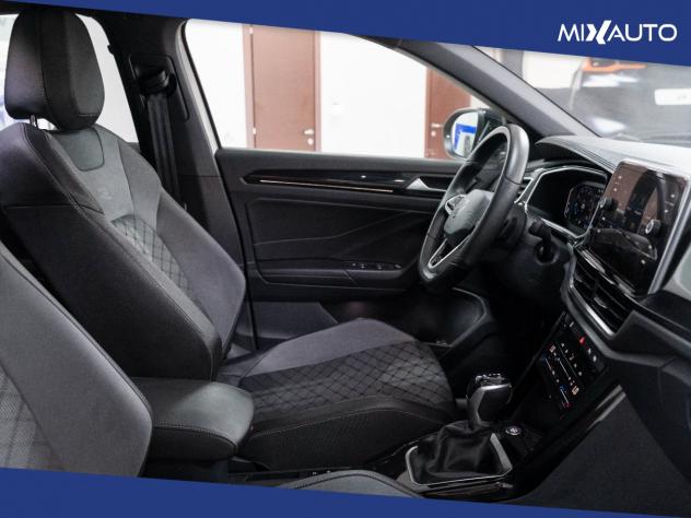 Volkswagen T-Roc 1.5 TSI R-Line 150CV DSG - Foto 14