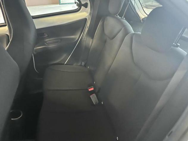 TOYOTA Aygo X 1.0 VVT-i 72 CV 5 porte Active S-CVT rif. 21677706 - Foto 8