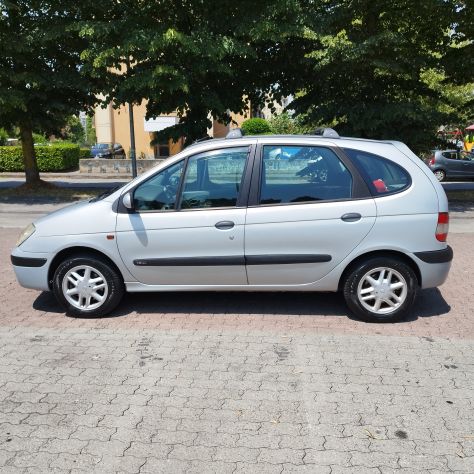 Vendo renault Scenic - Foto 2