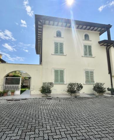 Porzione di casa in vendita a Seravezza