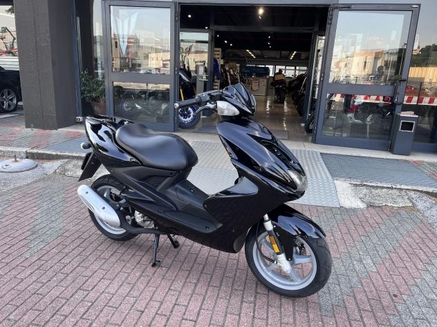 Yamaha Aerox 50 scooter 50 motore 2T - Foto 2