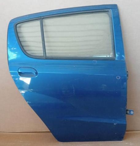 PORTA POST.D. BLU MET. C/ALZ. E SERR. (4 Piccoli Segni) Carrozzeria Lamierati esterni Porte Porta post. dx. DAIHATSU - CUORE - 01-10-2007 - 01-12-