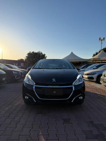 Peugeot 208 PureTech 82 5 porte Active - Foto 2