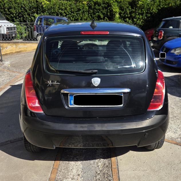 Lancia Ypsilon 1.2 Argento BEN TENUTA TAGLIANDATA - Foto 2
