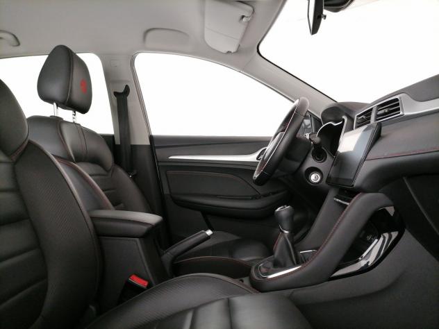 MG ZS 1.5 Luxury - Foto 6