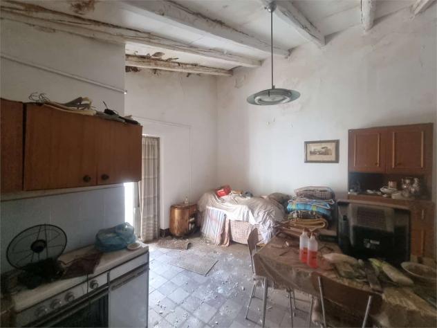 V004371 - VENDESI CASA SINGOLA A 1€ A CAMPOFRANCO - Foto 9
