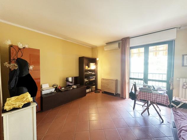 APPARTAMENTO di 4 vani e di 85 mq (POGGIO A CAIANO) rif. L1374 - Foto 3