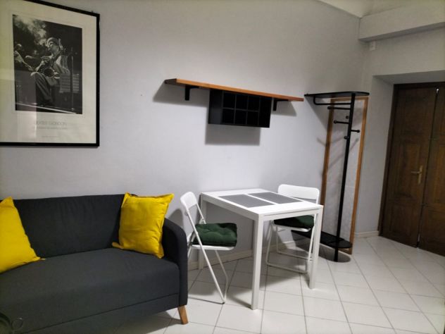 Affittasi bilocale ammobiliato 55mq centro storico Via Garetti libero subito - Foto 3