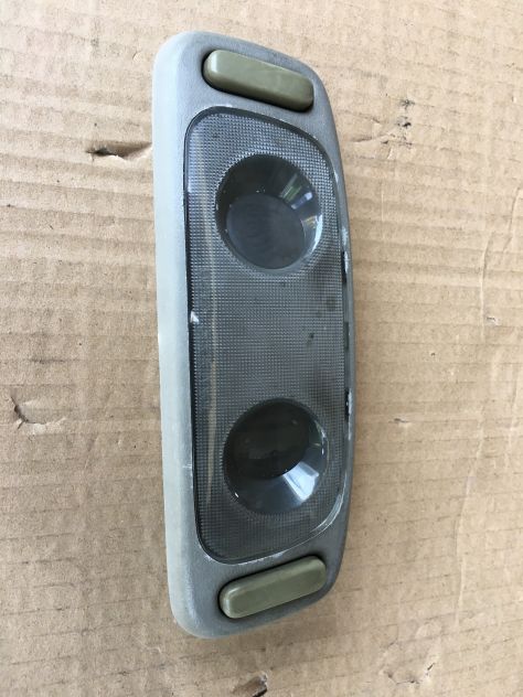 Plafoniera / Luce di cortesia interna abitacolo Suzuki Grand VITARA 2.0 TDI 2001