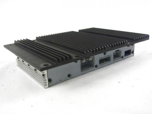 30732824 AMPLIFICATORE AUDIO VOLVO V50 2.0 100KW 5P D 6M (2005) RICAMBIO USATO