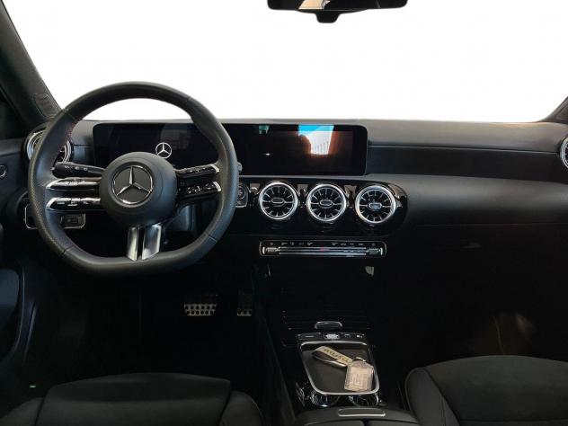 Mercedes-Benz Classe A - W177 2023 A 180 AMG Line Advanced Plus auto - Foto 8