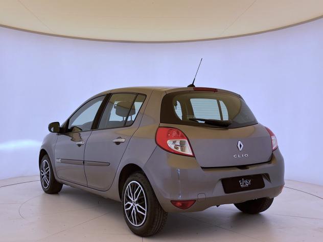 Renault Clio 1.5 dCi 85CV 5p - Foto 6