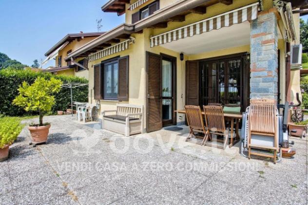 Villa di 150 m² con 4 locali e box auto in vendita a Besozzo - Foto 6
