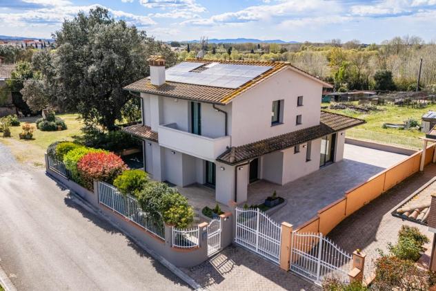 Casa singola in vendita a Pontedera 220 mq Rif: 1406658