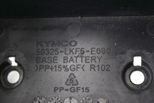 KYMCO K-XCT 300 50325LKF5E000 SUPPORTO BATTERIA 12 - 17 BATTERY CASE - Foto 3