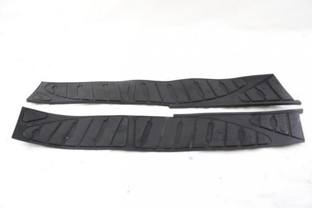 PIAGGIO HEXAGON 125 4T 494877 TAPPETINI PEDANA 02 - 03 FOOTBOARD MATS