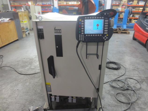 ROBOT INDUSTRIALE KUKA KR210 KRC2 Usato - Foto 4