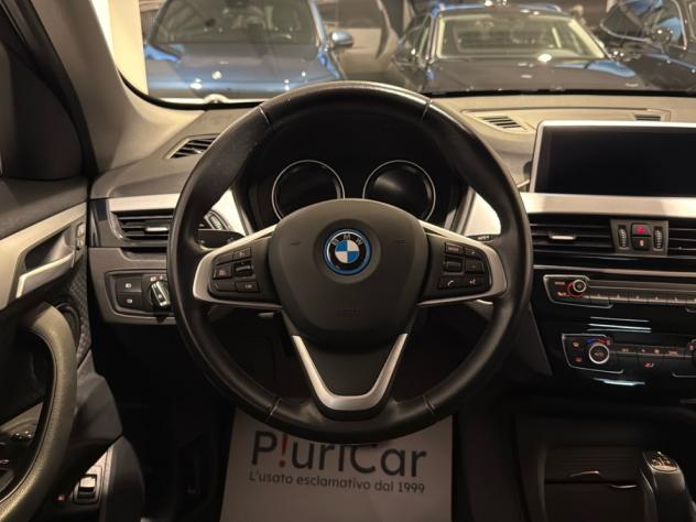 BMW X1 xDrive25e PHEV auto Cruise Fari LED Black Pack - Foto 9