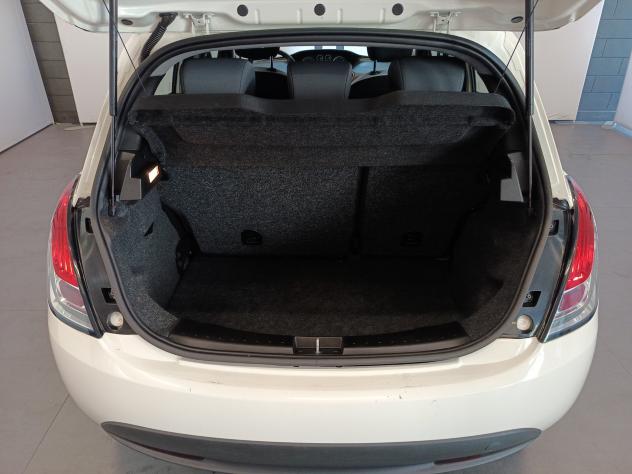 Lancia Ypsilon Ypsilon 1.2 8v Gold c/CL 69cv E6 - Foto 10