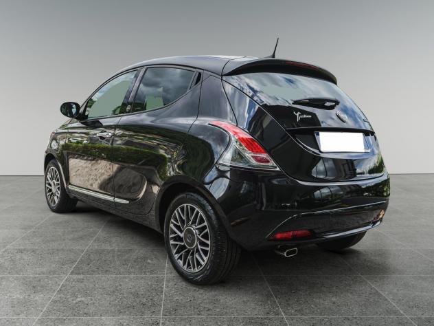 Lancia Ypsilon 1.0 FireFly 5 porte S&S Hybrid Gold - Foto 5