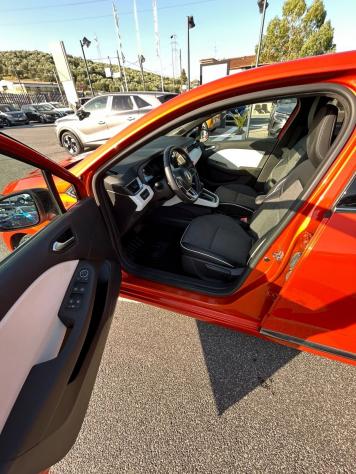 Renault Clio 1.6 E-TECH full hybrid 107KW TECHNO - Foto 9