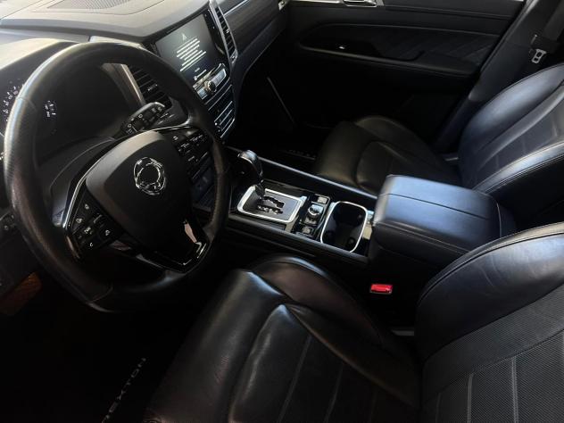 SsangYong Rexton 2.2 181CV Icon 4WD AUTOMATICA - 24 MESI GARANZIA - Foto 8