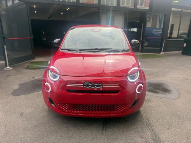 FIAT 500 1.0 Hybrid 65cv Icon + Pack Style Km Zero rif. 24109171 - Foto 2