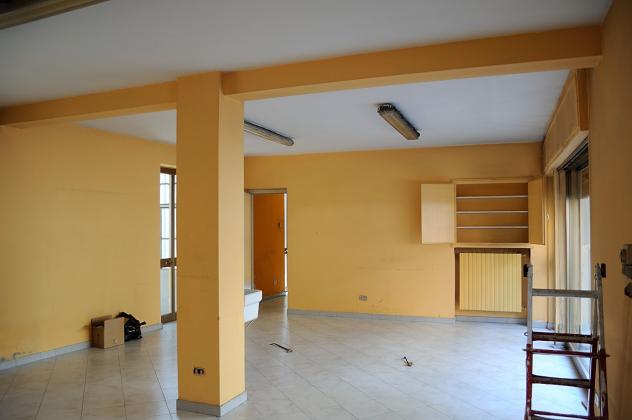 1 Vetrina in affitto a Settimo Torinese - Foto 4
