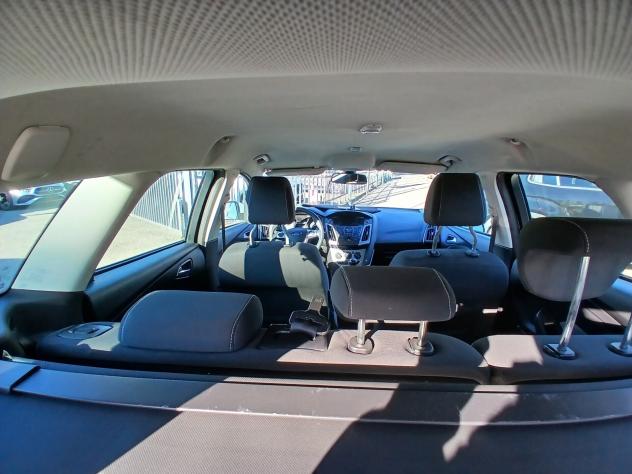 Ford Focus 1.6 TDCi 95 CV SW Titanium - Foto 8