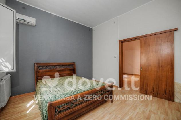 Casa indipendente di 187 m² con 4 locali e box auto in vendita a Catania - Foto 14