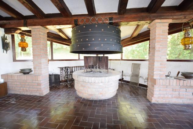VILLA di 14 vani e di 880 mq (MASER) rif. DG034AB - Foto 17