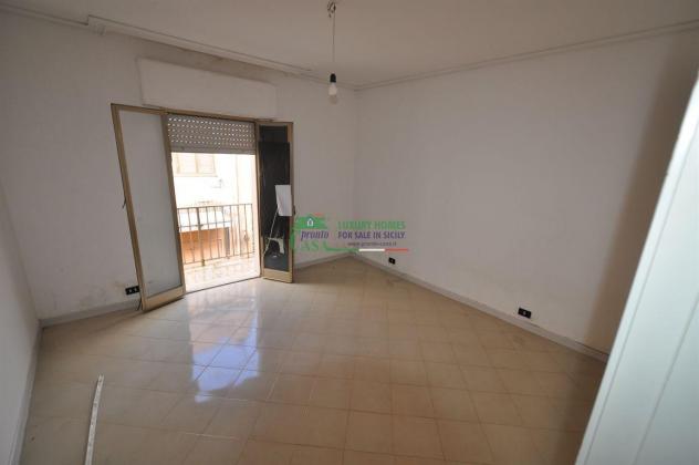 Rif. 9754 - Soluzione indipendente con Garage - Foto 7