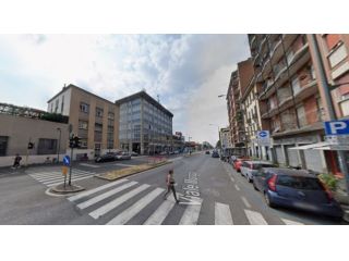 Ampio monolocale con balcone 15min da P.le Loreto
